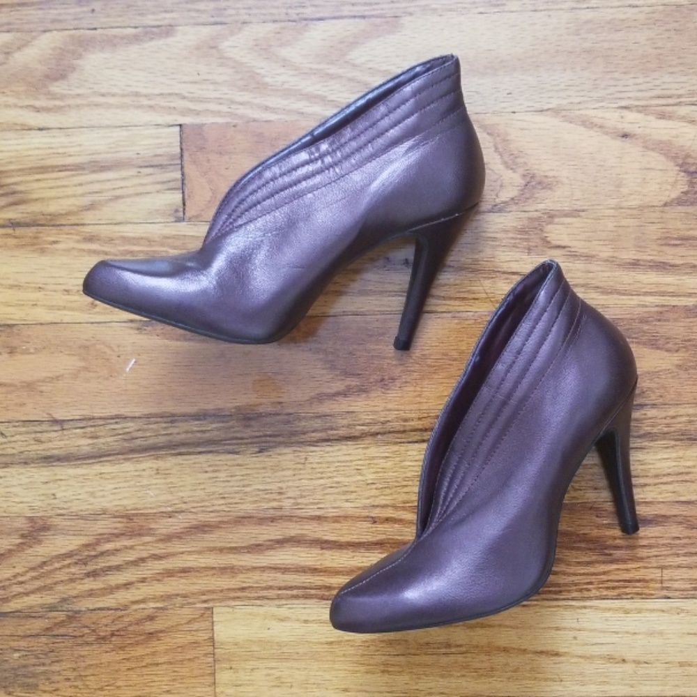 New BCBGirls Eggplant Leather Ankle Bootie